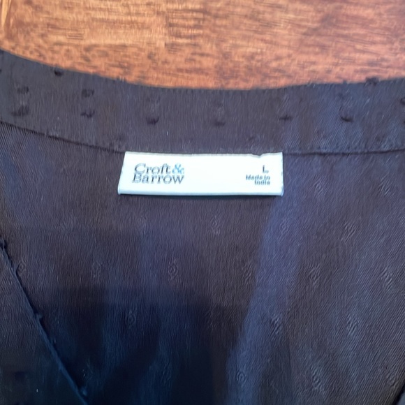 Croft & Barrow textured black on black polka dots top - Picture 12 of 15